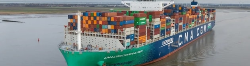 曾挂靠宁波、上海、盐田！达飞2.3万TEU巨轮红海遇无人机，法国军舰开炮拦截，中国欧洲航线船期或受扰